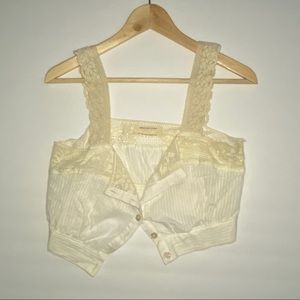 Urban Outfitters lace blouse 🌹